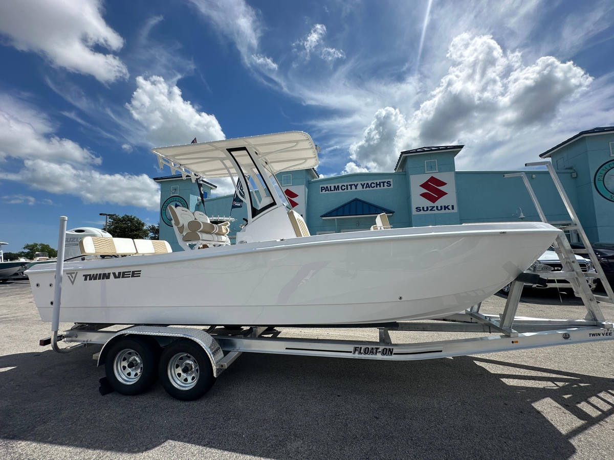2026 Twin Vee 22 BayCat - Sold Boat