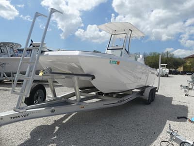 BOATZON | Twin Vee 22 Baycat 2027 BOATZON | Twin Vee 22 Baycat 2027