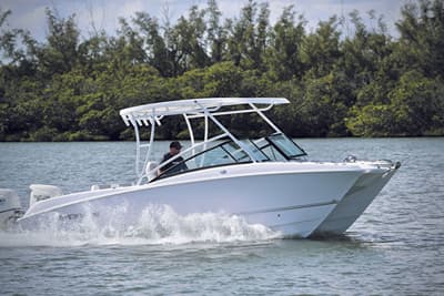 BOATZON | Twin Vee 240 GFX DC 2027