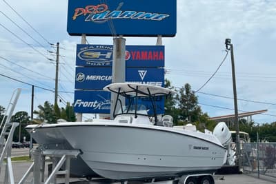 BOATZON | Twin Vee 240 GFX2 CC 2026 BOATZON | Twin Vee 240 GFX2 CC 2026