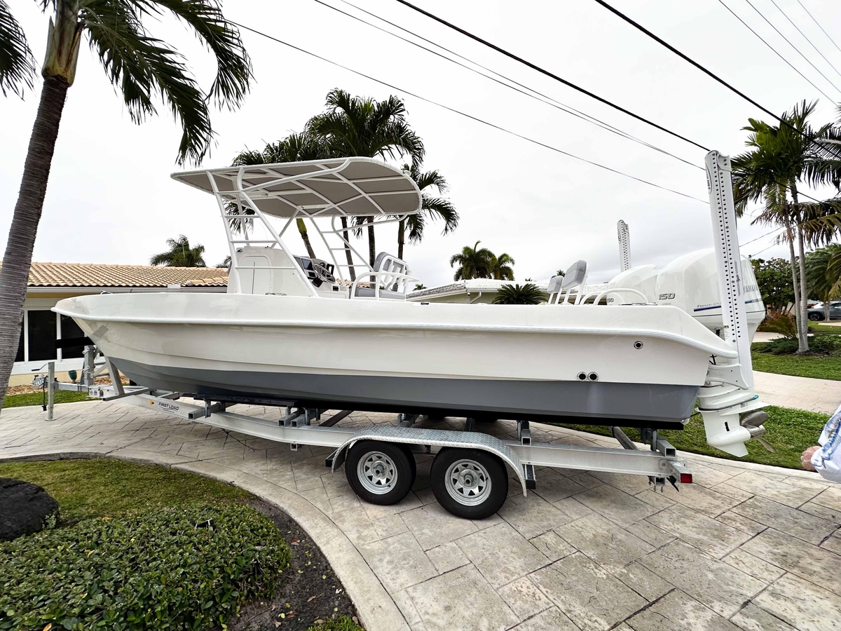 2013 Twin Vee 26 Center Console - Sold Boat