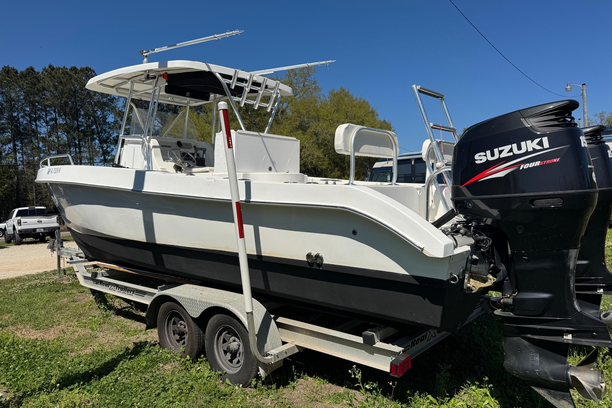 2016 Twin Vee 26 Center Console - Sold Boat