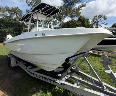 BOATZON | Twin Vee 260 CC GF 2018