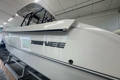 BOATZON | Twin Vee 260 VIVA 2020
