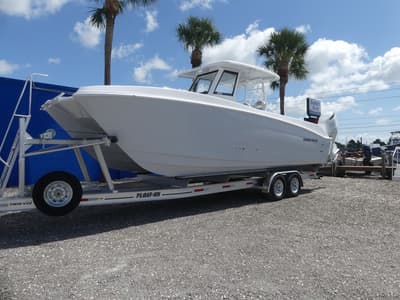 BOATZON | TWIN VEE 280 GFX2 CC 2026
