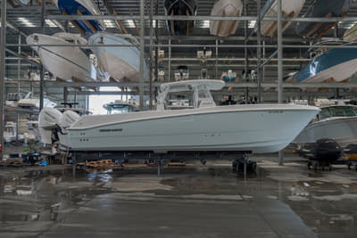 BOATZON | Twin Vee 34 CC 2023