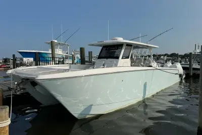 BOATZON | Twin Vee 400 GFX 2025