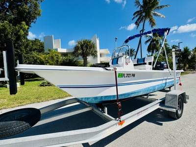 BOATZON | TWIN VEE CATAMARAN 17 CC 2014