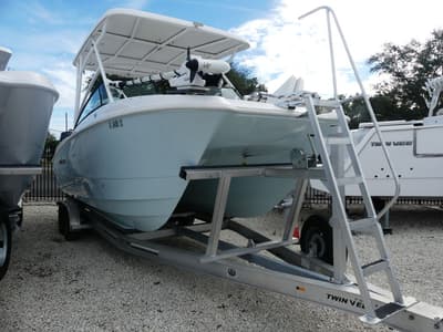 BOATZON | Twin Vee Powercats 240 Dual Console GFX 2023 BOATZON | Twin Vee Powercats 240 Dual Console GFX 2023