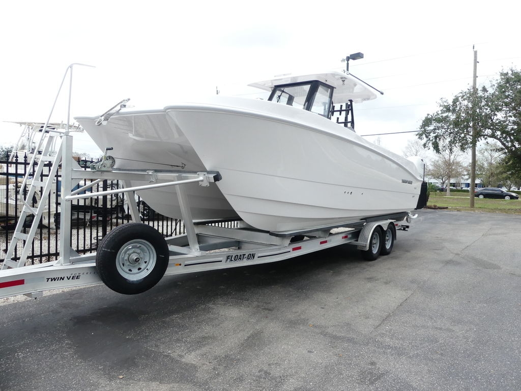 2025 Twin Vee Powercats 280 Center Console GFX - Sold Boat