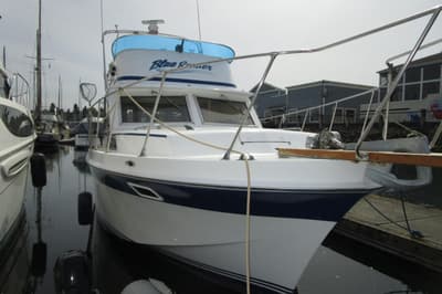 BOATZON | Uniflite 36 Sport Sedan 1972