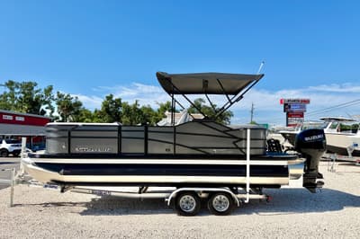BOATZON | Vanderbilt 23QS 2027