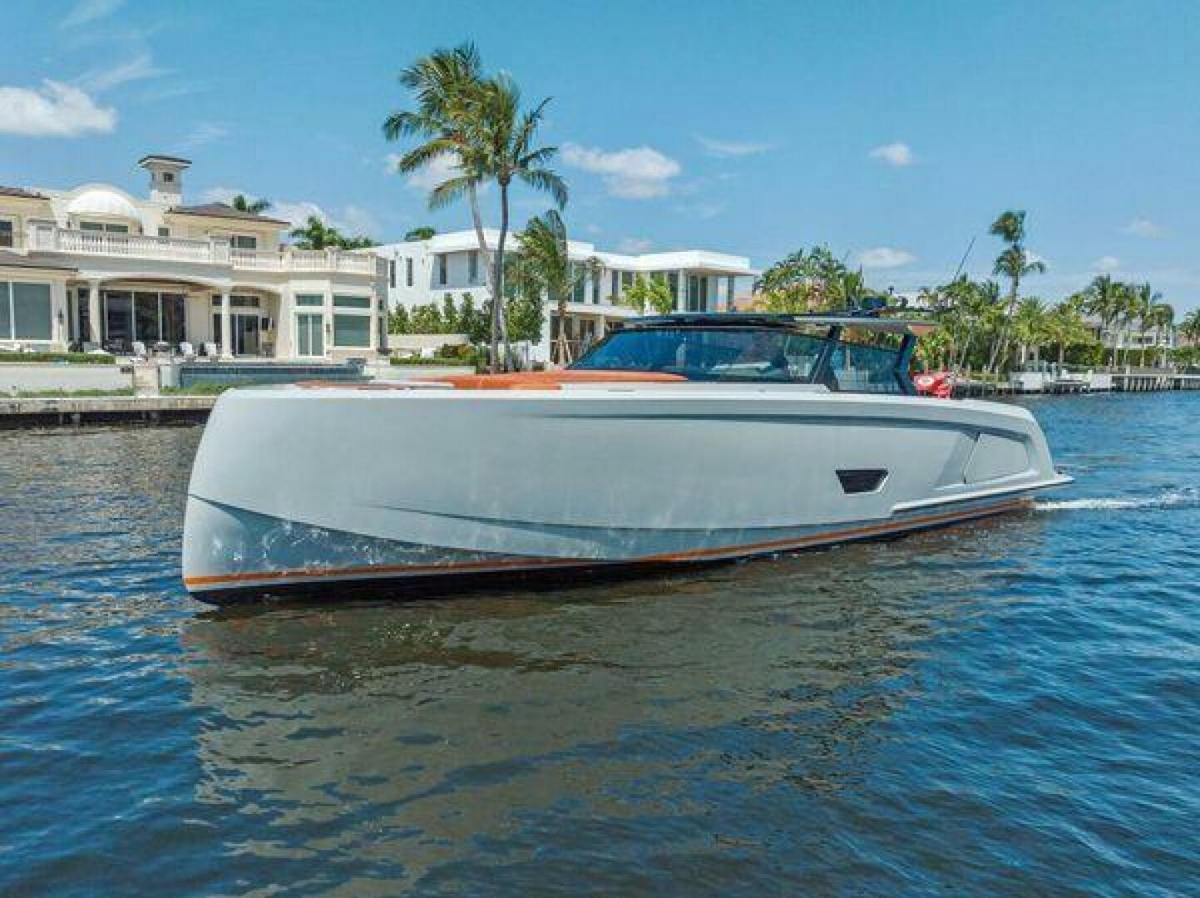 2022 Vanquish VQ58 - Sold Boat