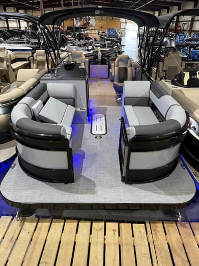 BOATZON | Veranda Relax 235RC WYamaha 250 SHO No Trailer 2026