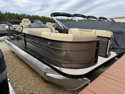 BOATZON | Veranda Relax Series 22RC WITH 200HP 2026