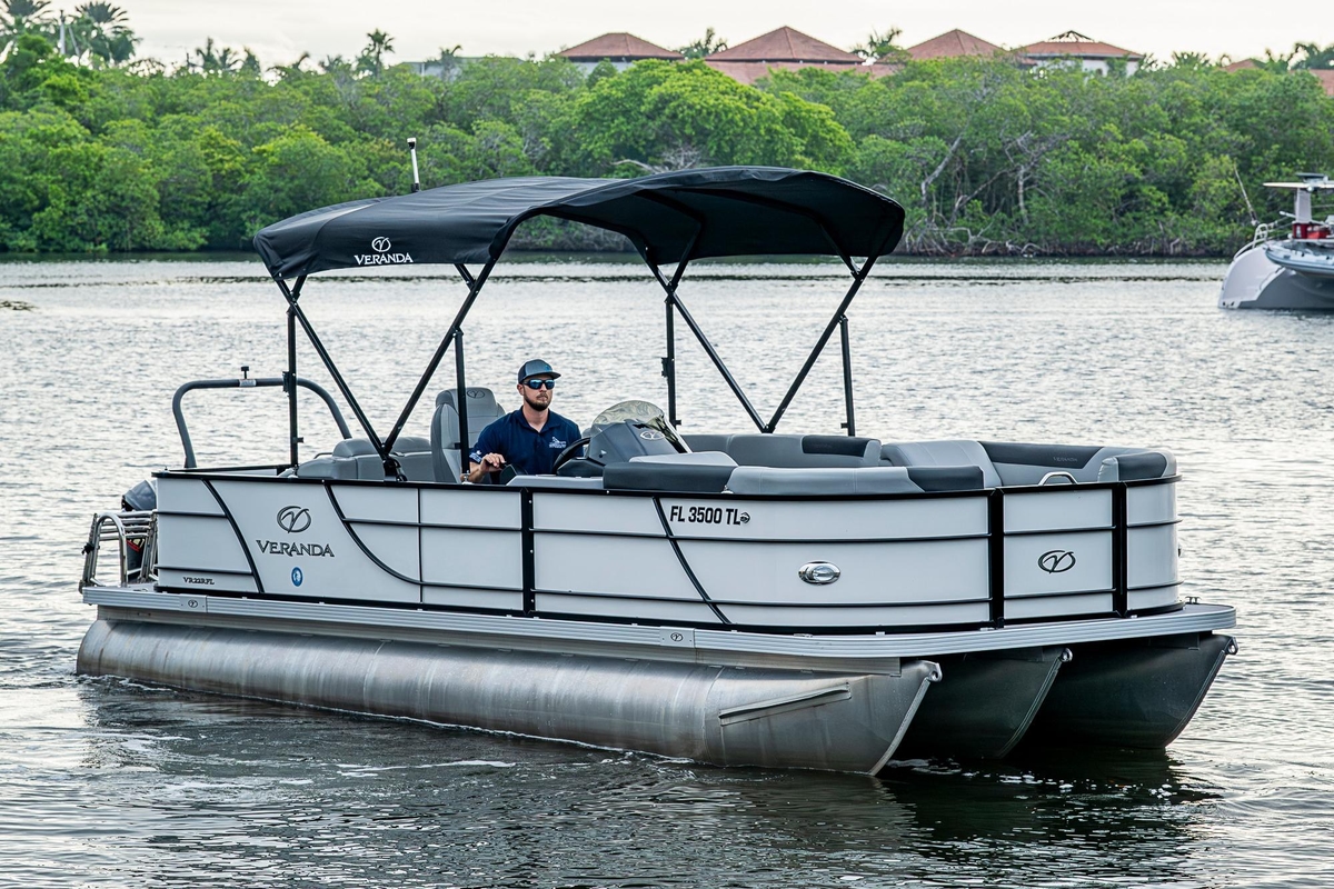 2023 Veranda Relax VR22RFL - Sold Boat