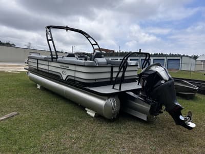 BOATZON | Veranda Vista Series VS25RCTOWER250HP 2026
