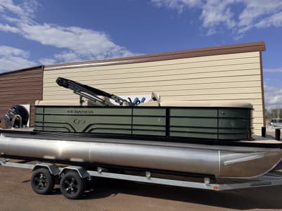 BOATZON | Veranda Vista View Series 22RCBITOON115HP 2026