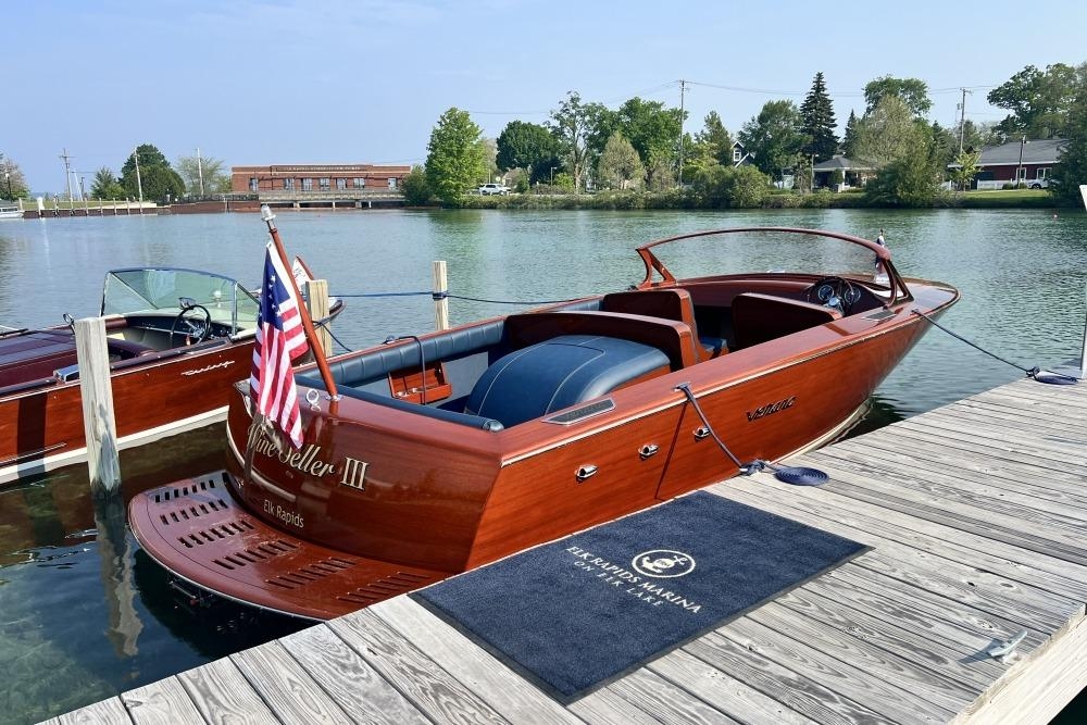 2026 Verano V25 - Sold Boat