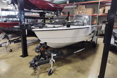 BOATZON | Vexus ADX 180 LS 2025