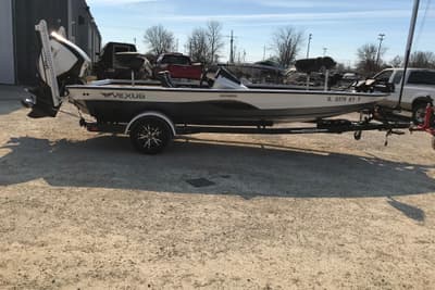 BOATZON | Vexus AVX 1980 2019