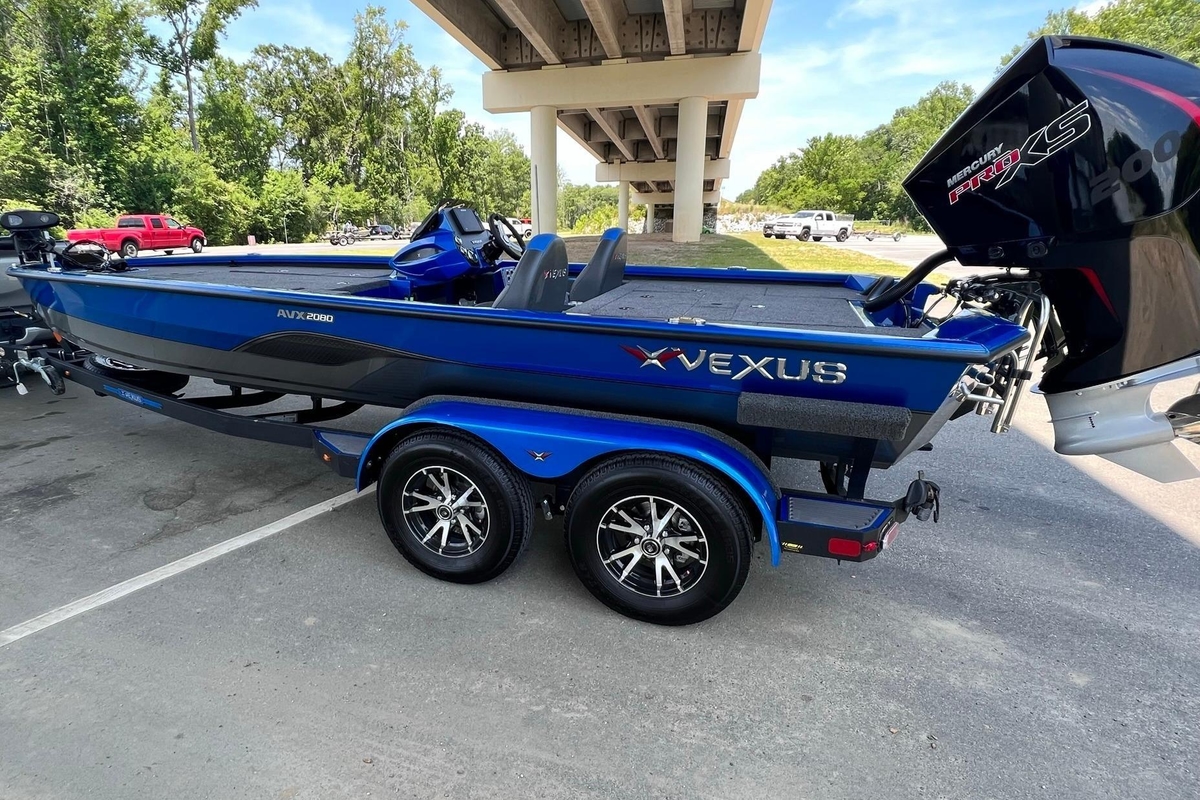 2022 Vexus AVX 2080 - Sold Boat