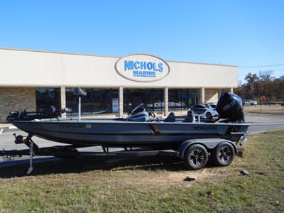 BOATZON | Vexus AVX 2080 2025