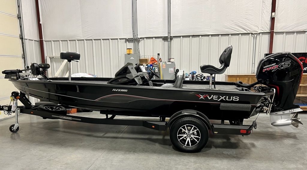 2023 Vexus AVX1880 - Sold Boat