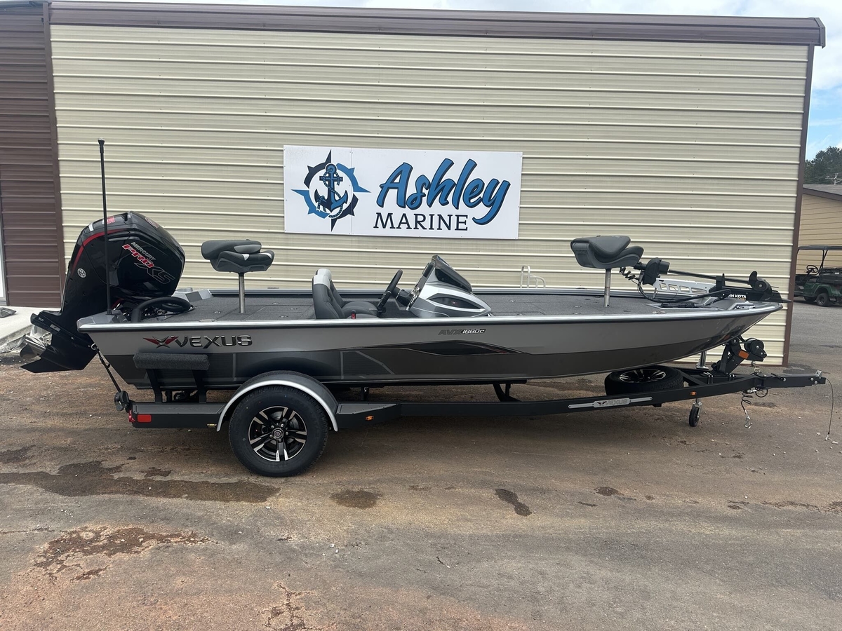 2026 Vexus AVX1880C - Sold Boat