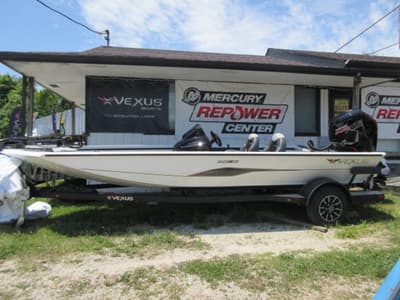 BOATZON | VEXUS AVX189 Defender  Mercury 115 ProXS 4stroke  Trailer 2026