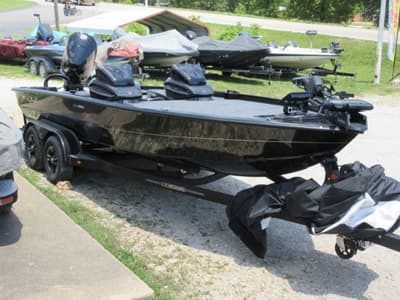 BOATZON | VEXUS AVX1985s Mercury 200 ProXS Trailer 2026