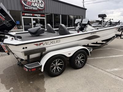 BOATZON | Vexus AVX2080 2021