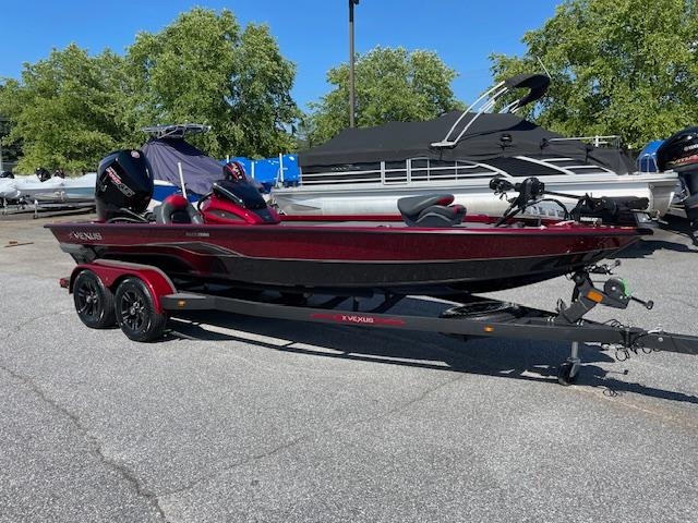 2024 Vexus AVX2080 - Sold Boat