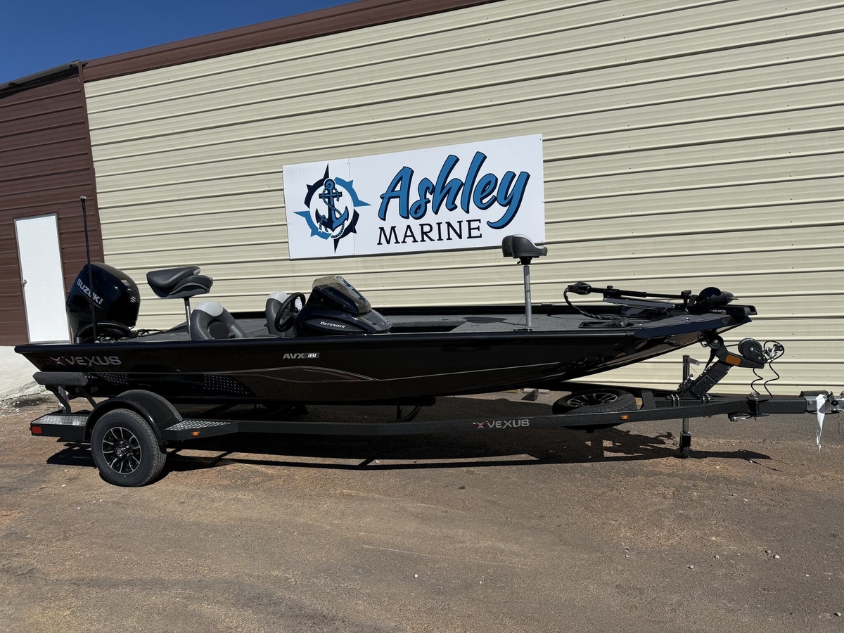 2026 Vexus Defender 181 - Sold Boat