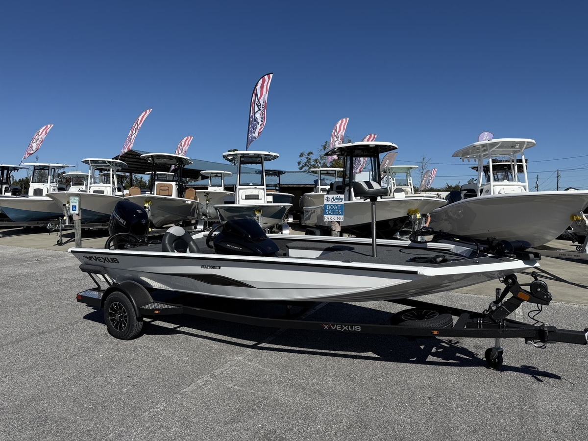 2026 Vexus Defender 181 - Sold Boat