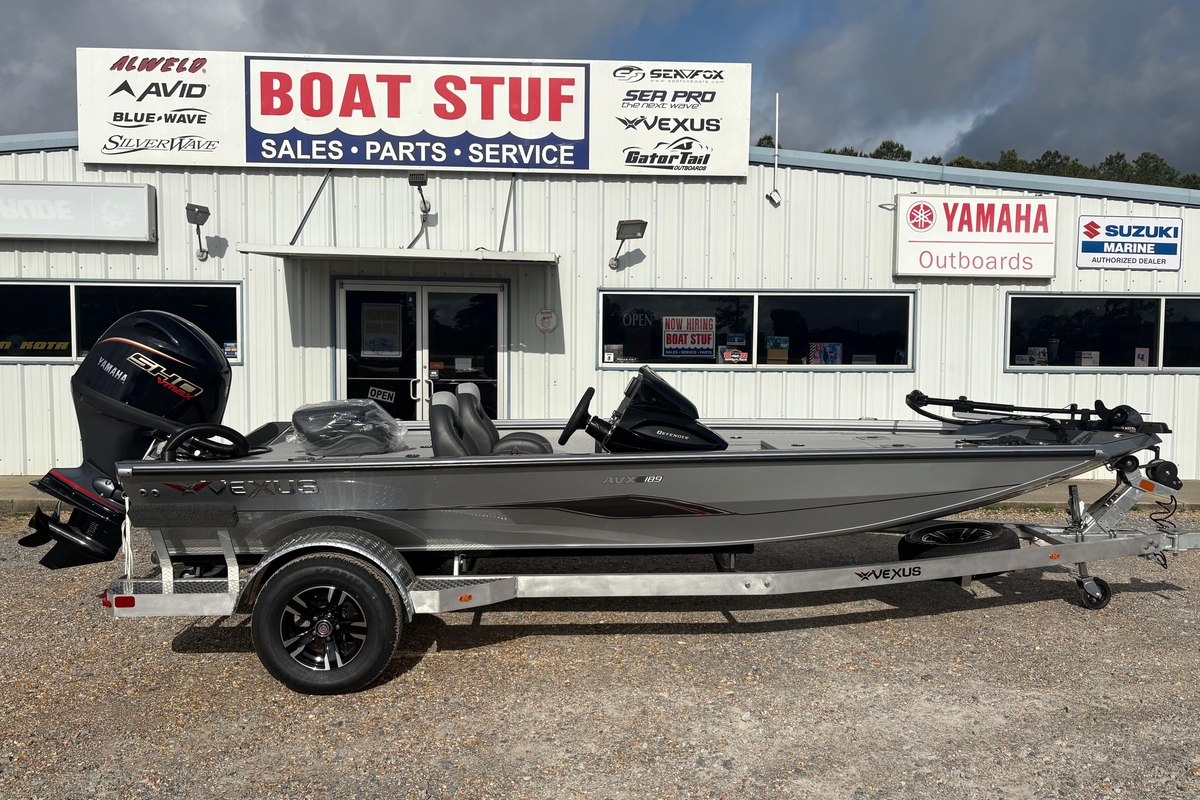 2026 Vexus Defender 189 - Sold Boat