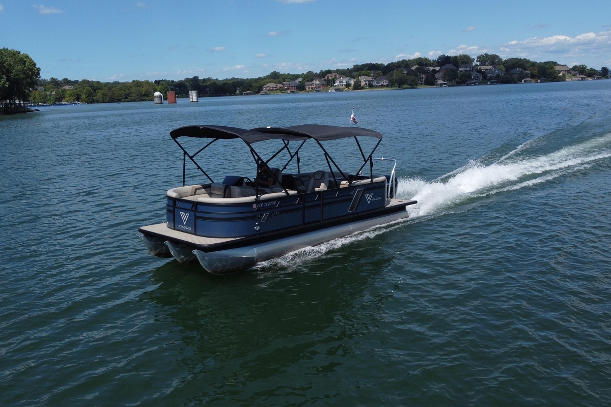 2023 Viaggio 22U - Sold Boat