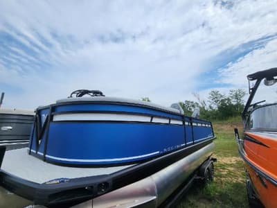 BOATZON | Viaggio by Misty Harbor Lago X22Q 27 Triple 2024