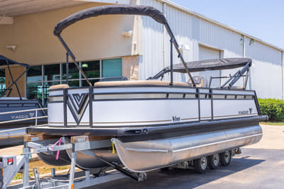 BOATZON | Viaggio by Misty Harbor V20U TriToon 25 Tubes 2026