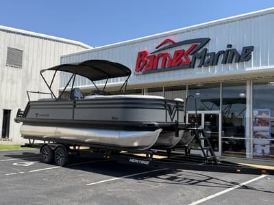BOATZON | Viaggio by Misty Harbor X22U TriToon 25 Tubes 2026