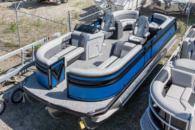 BOATZON | Viaggio by Misty Harbor X22U TriToon 27 Tubes 2026