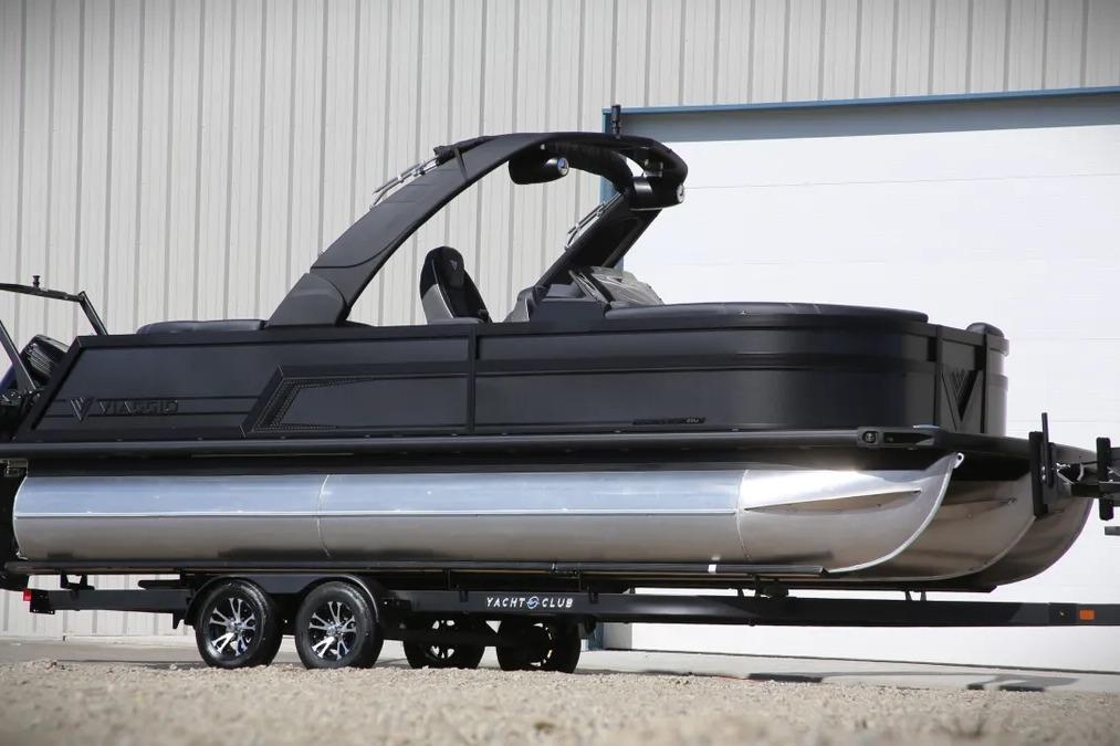 2024 Viaggio D22U - Sold Boat