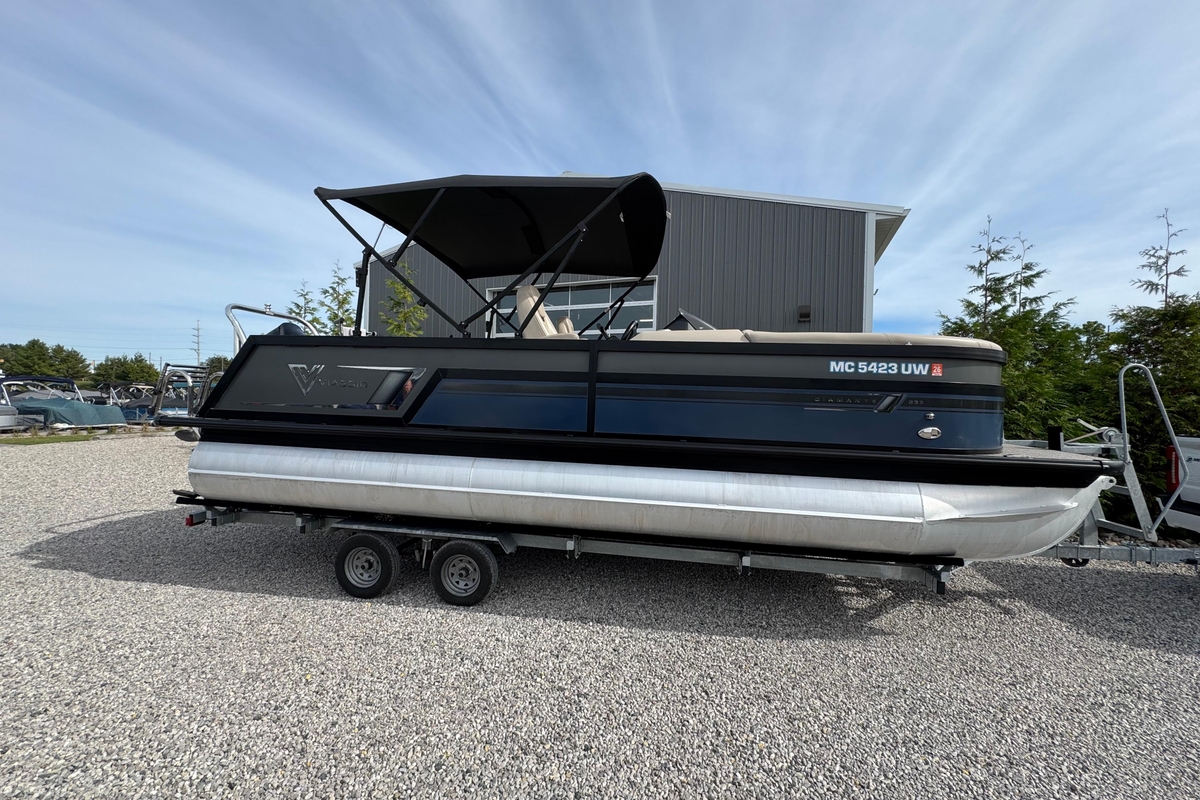 2023 Viaggio Diamante S - Sold Boat