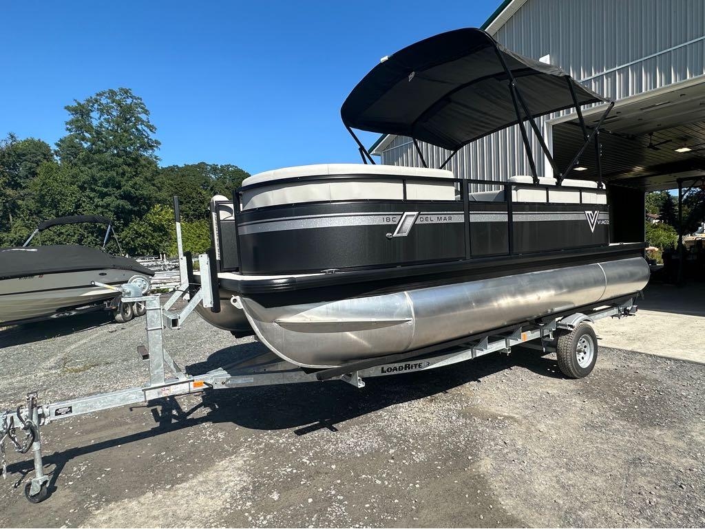 2023 Viaggio DM 18C - Sold Boat