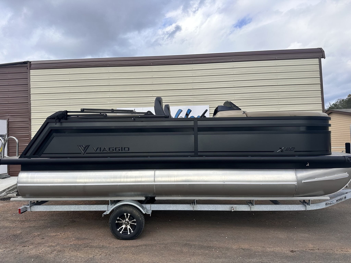 2025 Viaggio Lago X X20 U WITH 200HP - Sold Boat