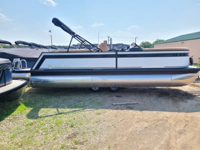 BOATZON | Viaggio Lago X18U W 60HP Suzuki Motor 2025