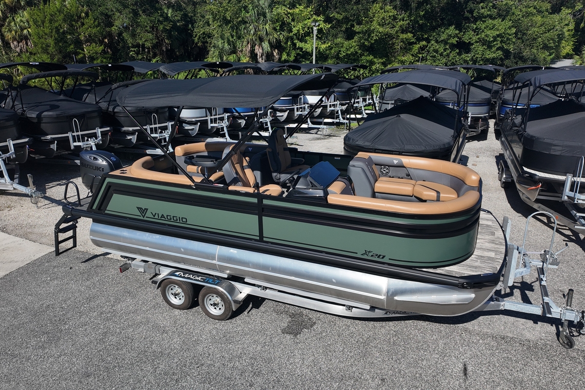 2027 Viaggio x20u - Sold Boat