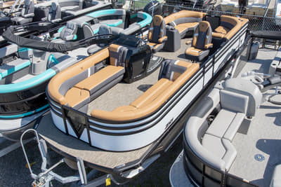 BOATZON | Viaggio Z24U TriToon 27 Tubes 2026