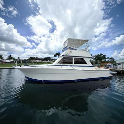BOATZON | Viking 35 Convertible 1986