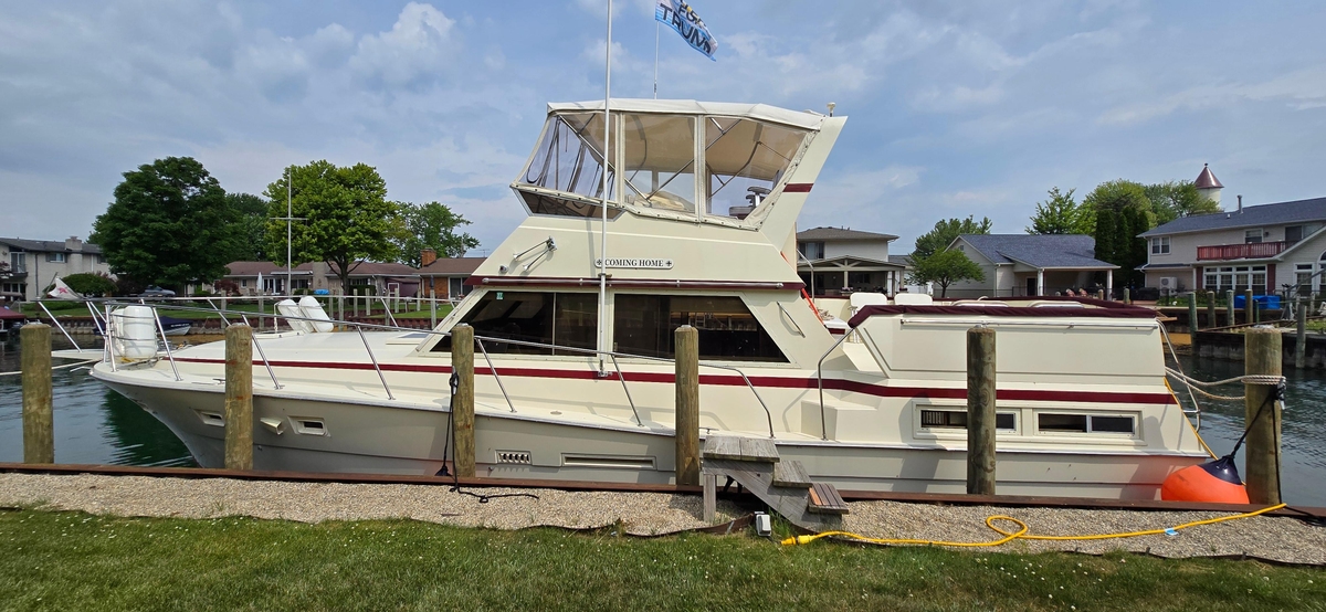 1982 Viking 44 Motor Yacht - Sold Boat